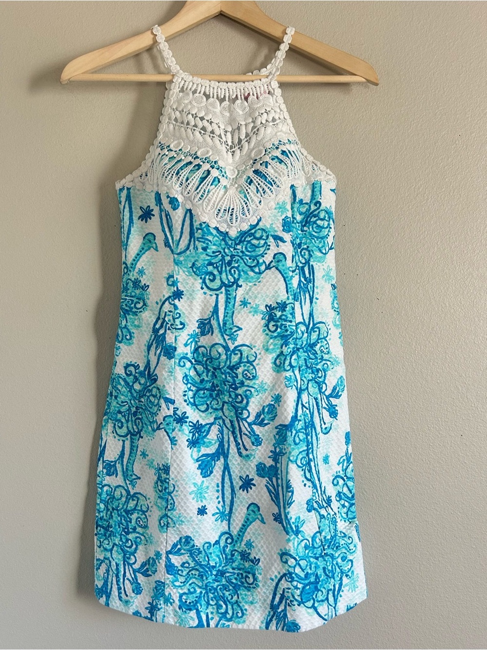 Lilly Pulitzer Pearl Lace Crochet Halter Shift Dress  size 0